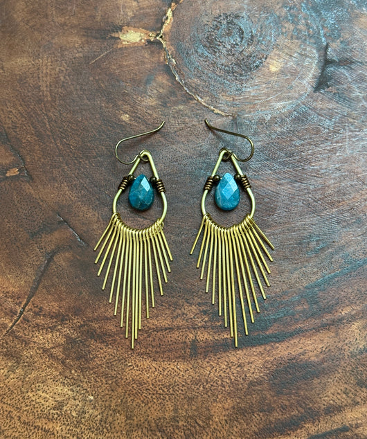 Apatite Fringies