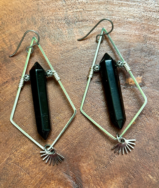 Onyx Geometric Hoops